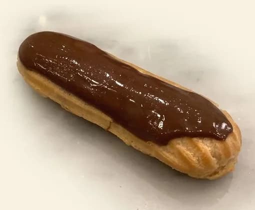 Hanna’s chocolate éclair topped with chocolate glaze